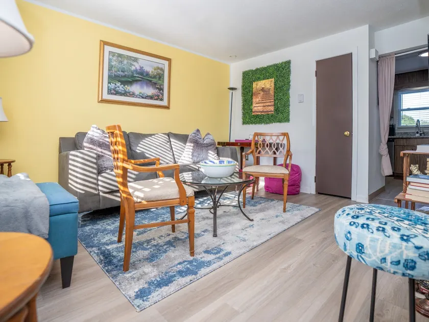 Flower of Norwich Townhome - Image 1