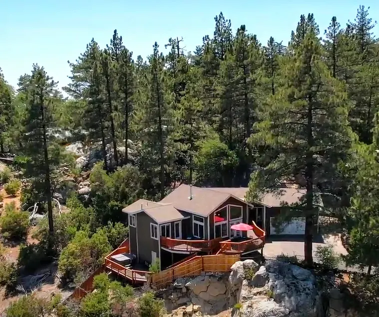Epic Views + Private / Spa / Office / AC / Garage - Image 1