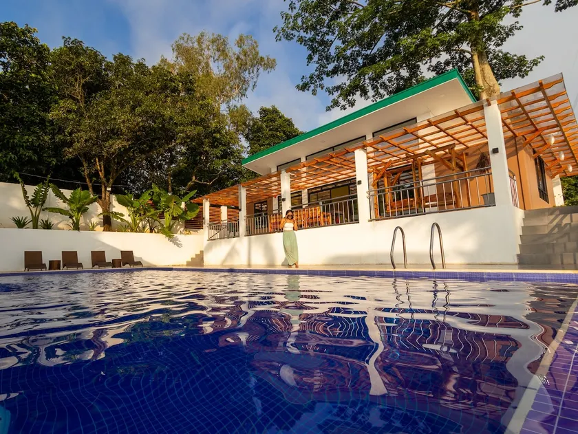 Peaceful Private 2 Bedroom with Infinity Pool - Image 1