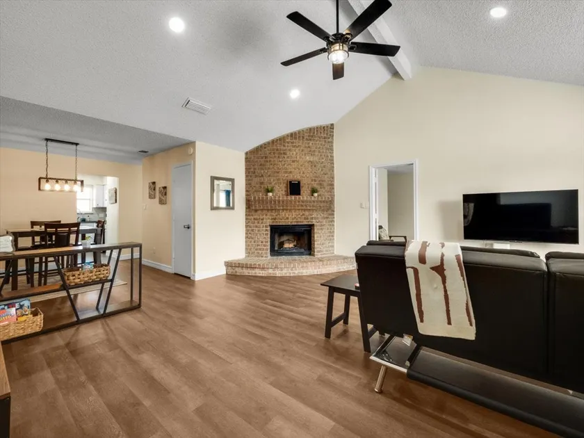 DFW Airport Retreat: 3BR/2BA - Image 1