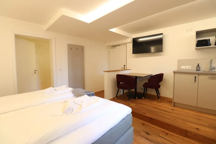 Small double room, Kaufbeuren - Image 1