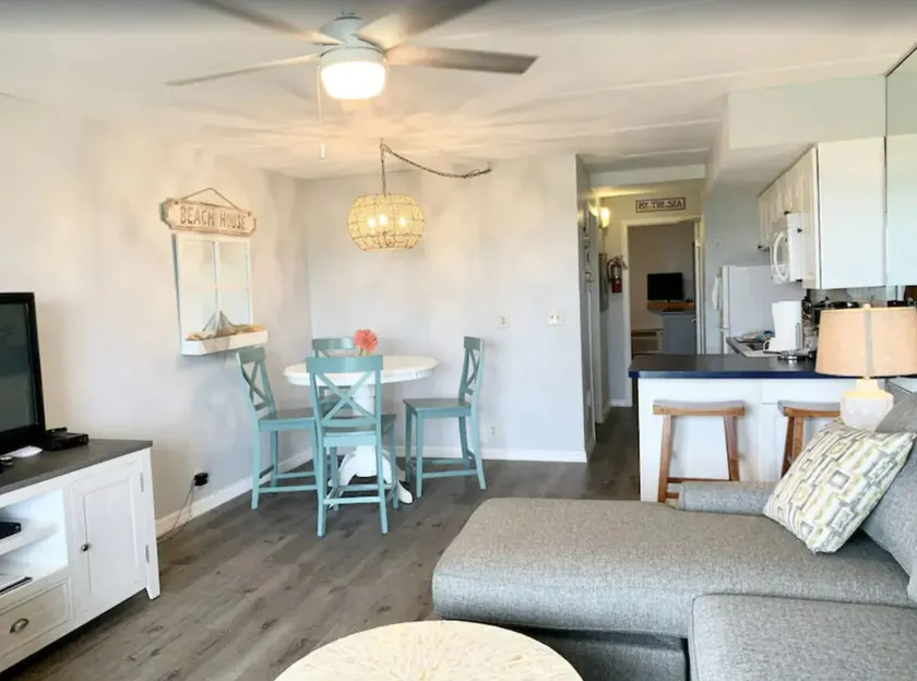 Cozy Seaside Condo w/ Ocean Views - Pets Allowed! - Image 1