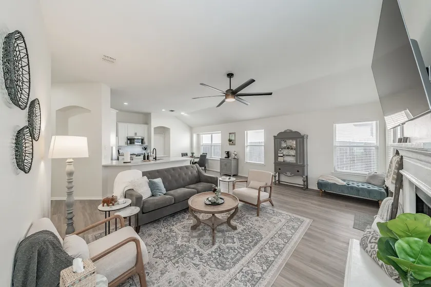 Best in Fort Worth with Private Pool - Image 1