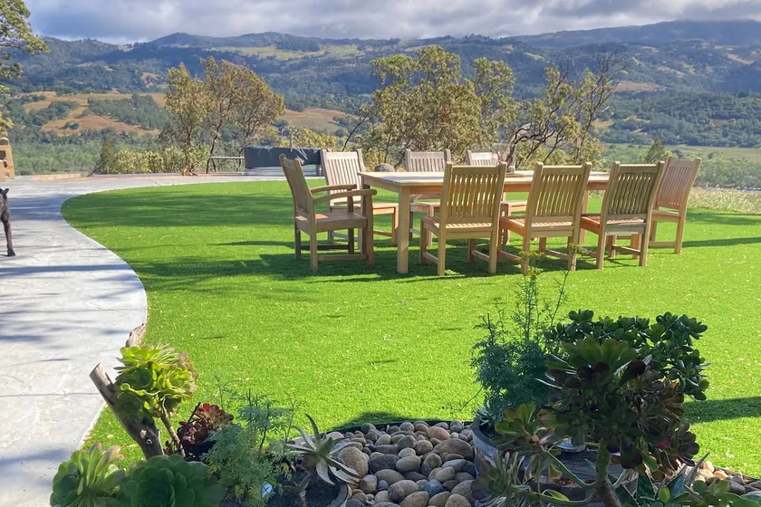 Spectacular views from hot tub - Image 1