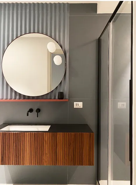 Independent designer suite 100 meters from the metro - Image 1