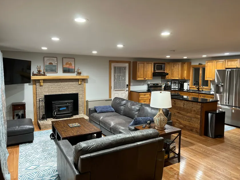 Cozy Cottage close to town and area attractions - Image 1