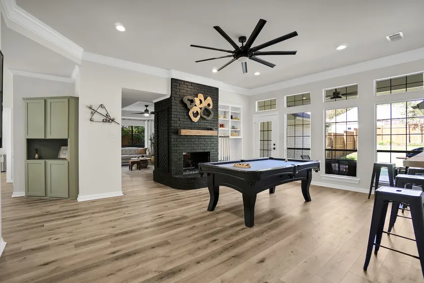 Byblos-close 2 Lake & Downtown-pets Ok. Game Room! - Image 1