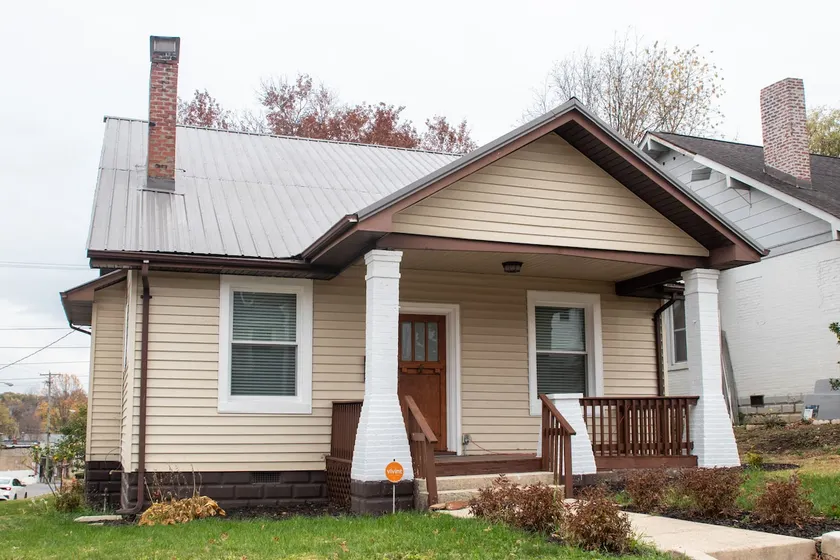 Fair Oaks Cottage - Image 1