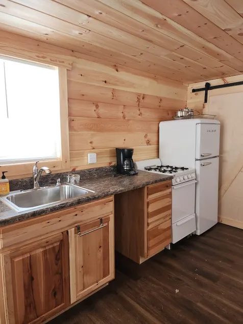 Tiny House in Northern Maine - Image 1