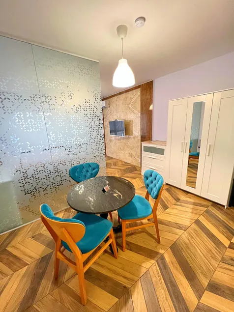 Luxurious apartment in Studentski Grad - Image 1