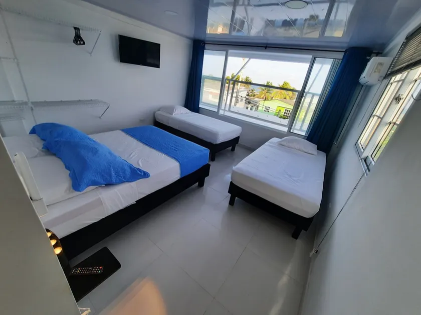 Chalet # 12 Studio apartment with sea view - Image 1