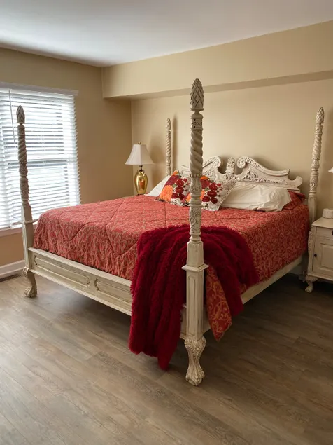 Southern Hideaway-King Bed! - Image 1