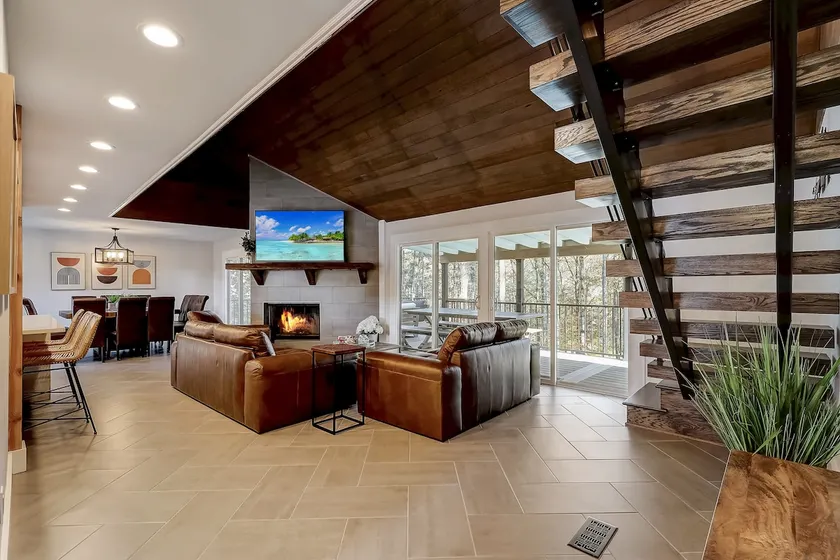Modern Luxury Lakehouse w/ Private Dock on Lanier - Image 1