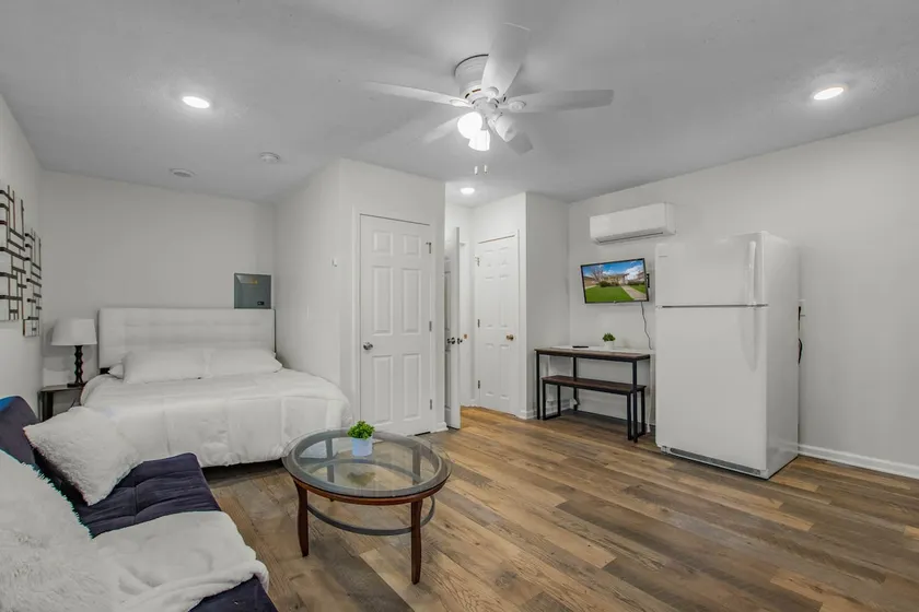 Cozy Private Studio - Close To It All! - Image 1