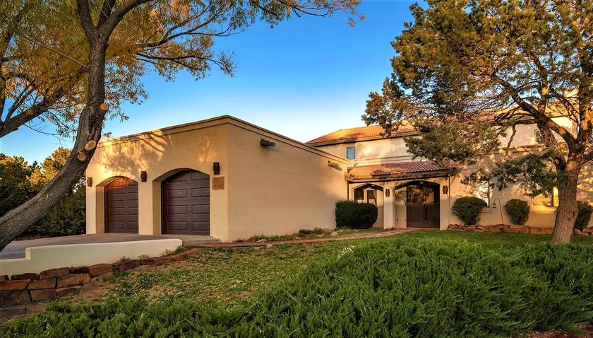 Centrally located, fireplaces, Pets OK, Quiet - Image 1