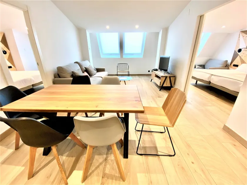 Two-bedroom apartment for 4-6 people - Image 1