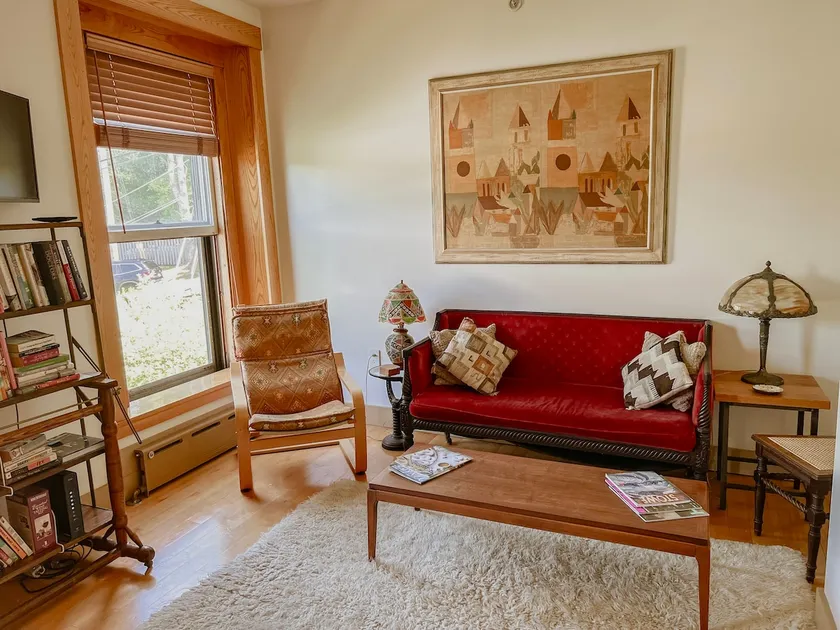 Peaceful retreat overlooking park (Apartment 3B) - Image 1
