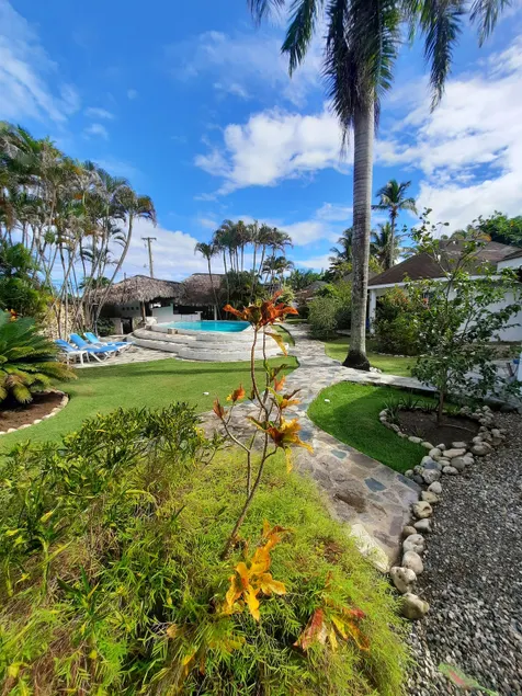 Charming bungalow (1/4) very close to the beach - Image 1