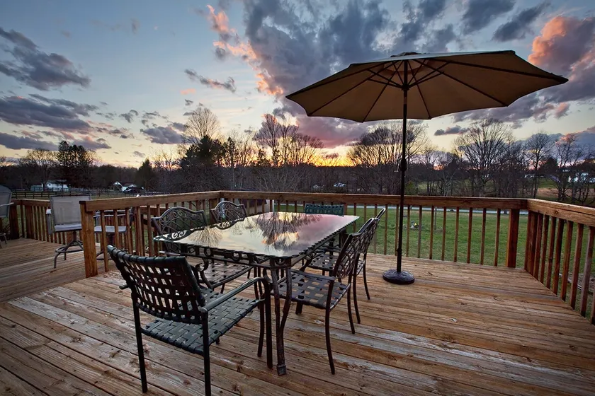 Gorgeous Getaway New River Summersville Lake 3K EV - Image 1