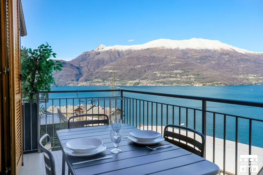 Bellanootje: 2 Bedrooms Pool Lake Como View A/C - Image 1