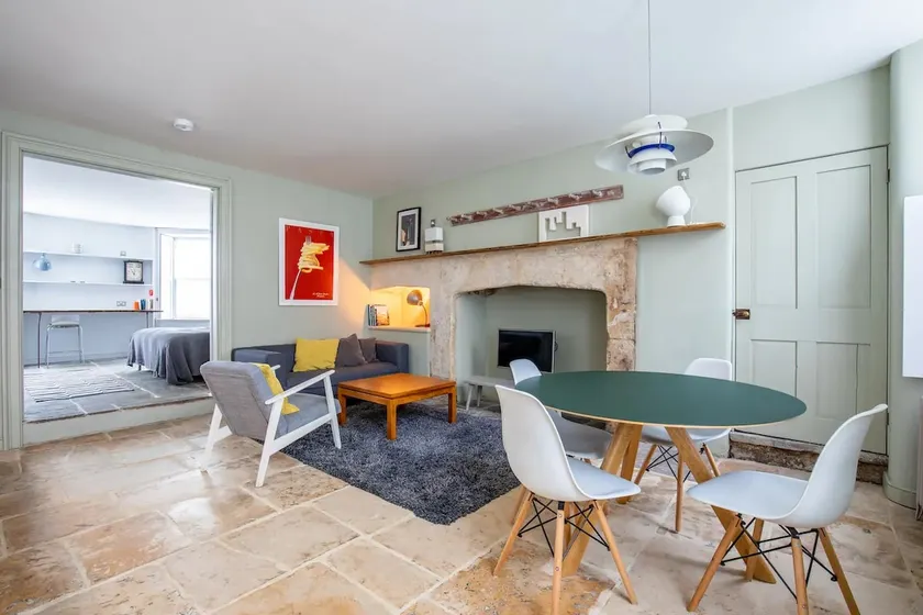 Walcot Apartment - Image 1