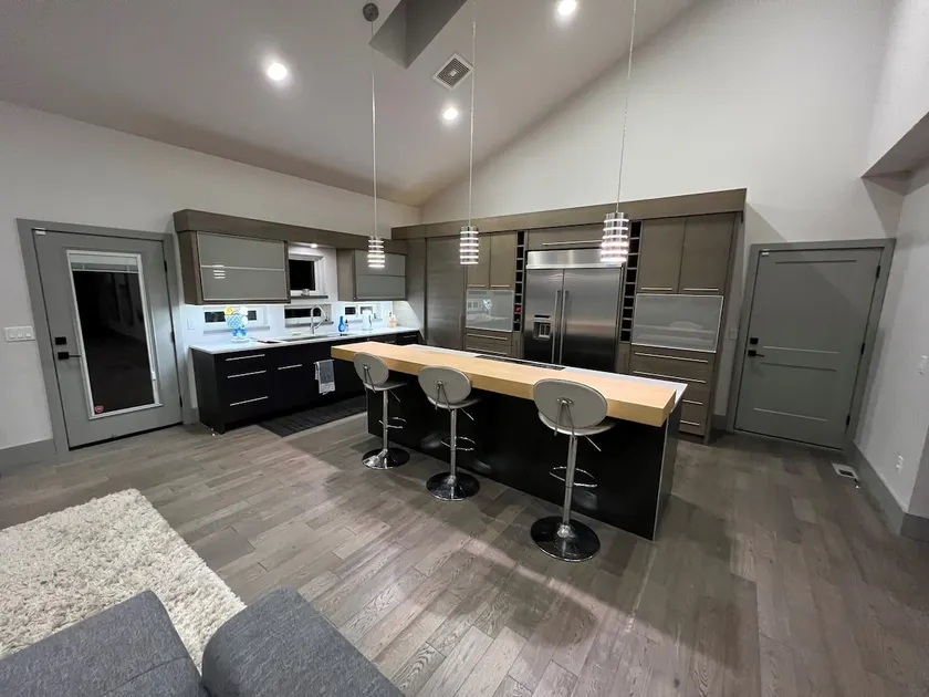 Modern home. Downtown Berthoud. - Image 1