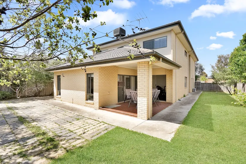 Spacious 4BR House In Great Location - Image 1