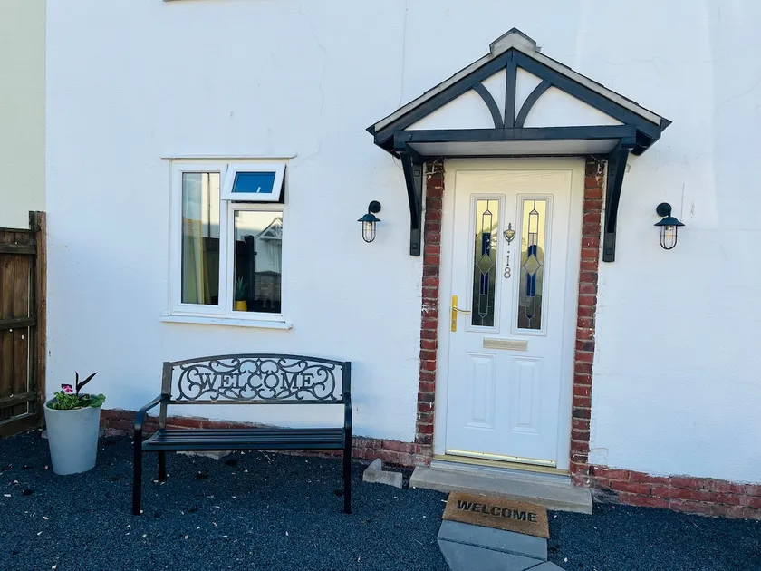 Avocet House - Image 1