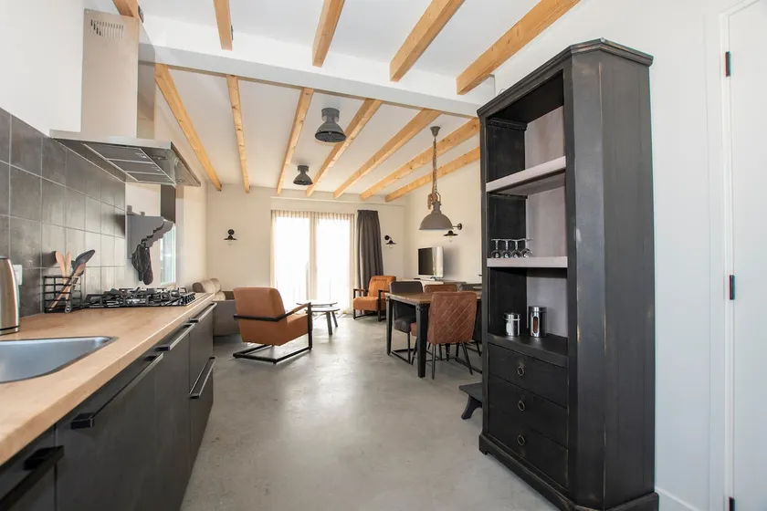 Apartment #9 - Image 1