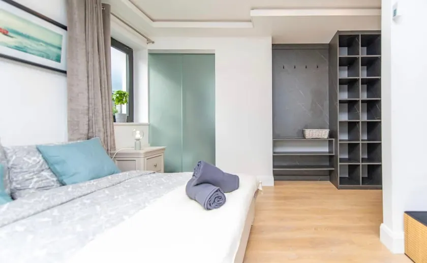 Entire apartment in Galway city - Image 1