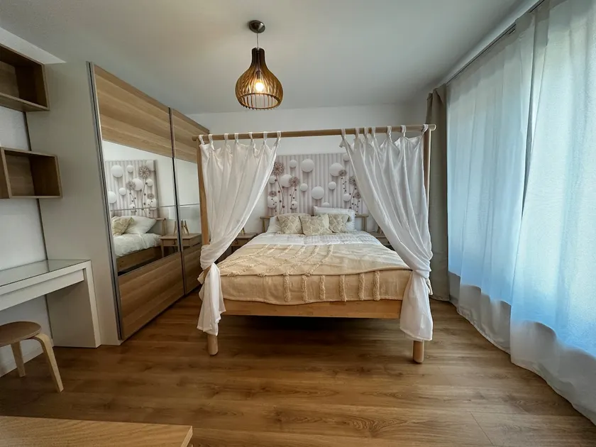 3-bedroom villa with office close to Therme - Image 1
