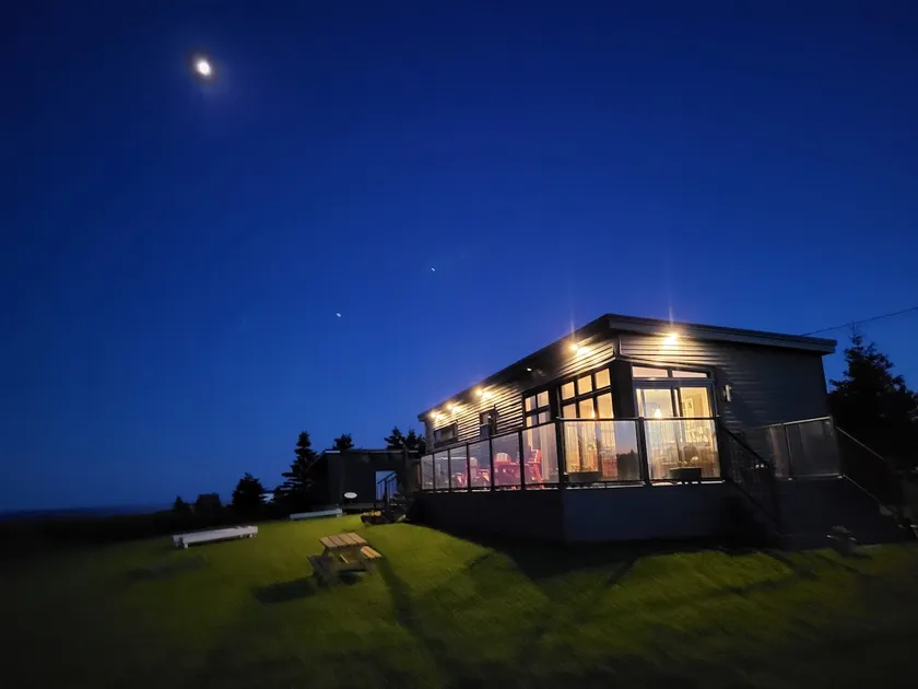 Chepstow Beach & Ocean Escape - Image 1