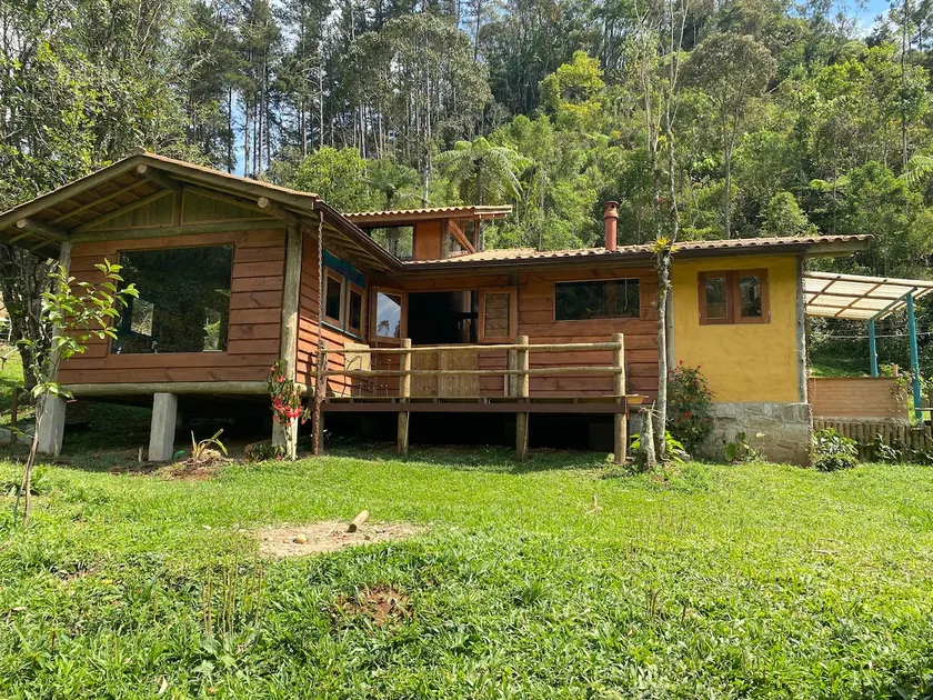 Casa dos Pássaros - Image 1