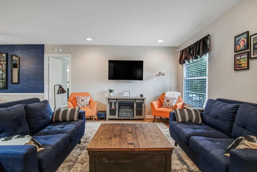 Casa Citrus -Near Downtown Clermont, NTC, Chain of Lakes, and area attractions - Image 1