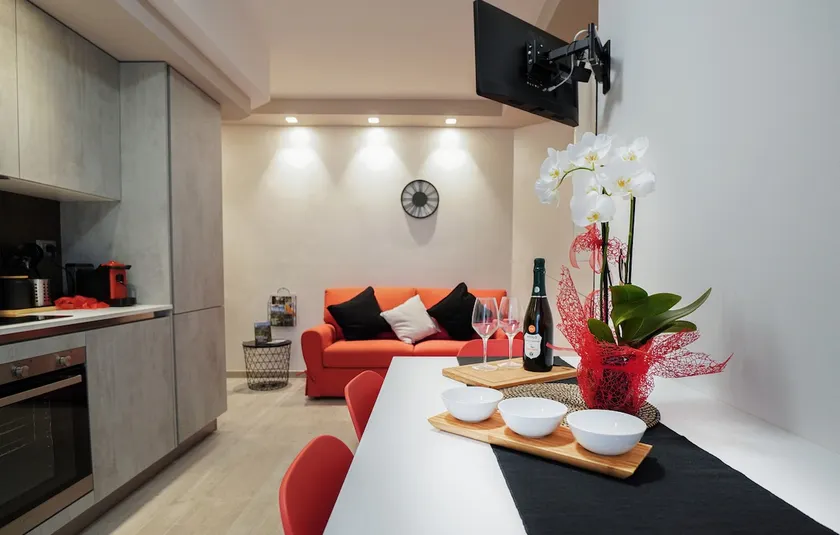 Modern Apartment on the Mt.Baldo & Garda Lake - Image 1