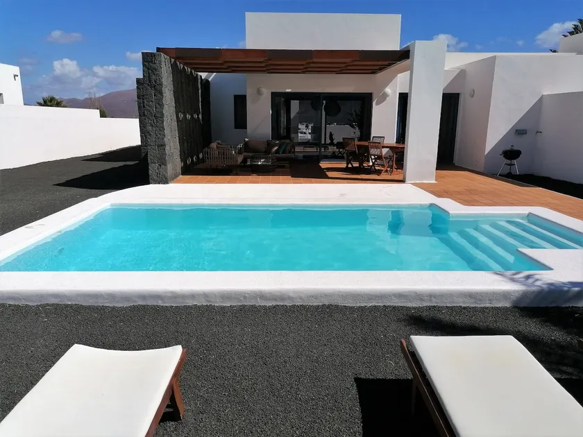 Villa Bellavista B4, privat opvarmet pool, wifi, velegnet til par - Image 1