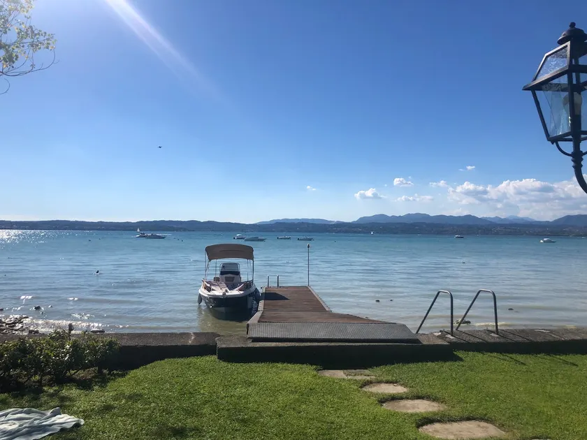 Apartment directly by the lake - Image 1