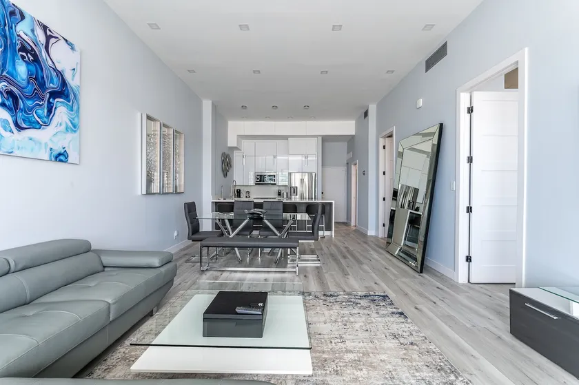 Spectacular PH 2BR 2BA Newly Reno W/beach views - Image 1