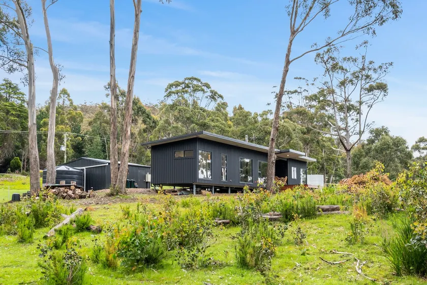 Modern Private Sanctuary | Bird Watching & Views - Image 1