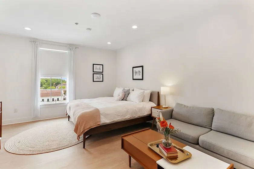 Eudora Welty Loft at Belhaven Town Center - Image 1