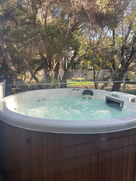 Allure Beach House Rye - something for everyone! - Image 1