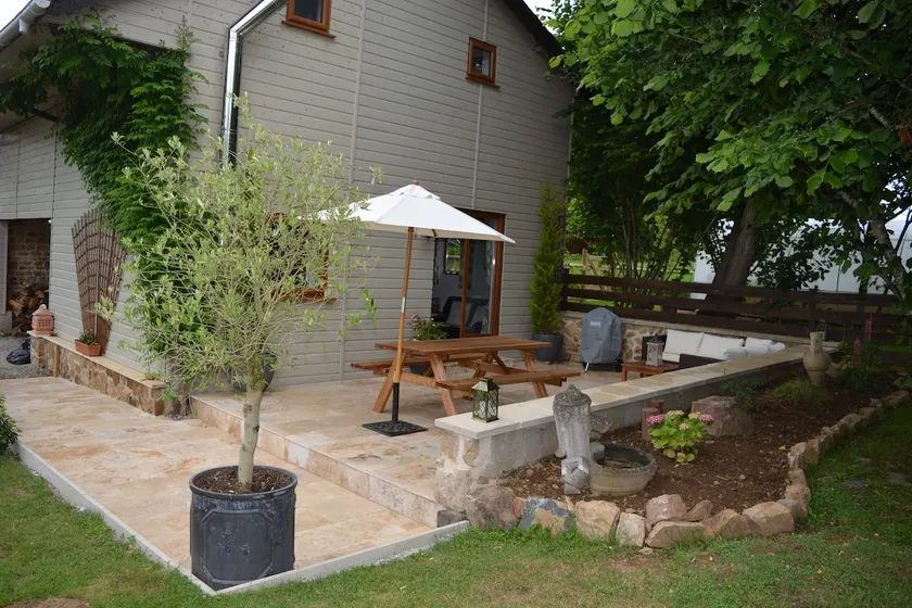 Rural gite in beautiful French countryside - Image 1