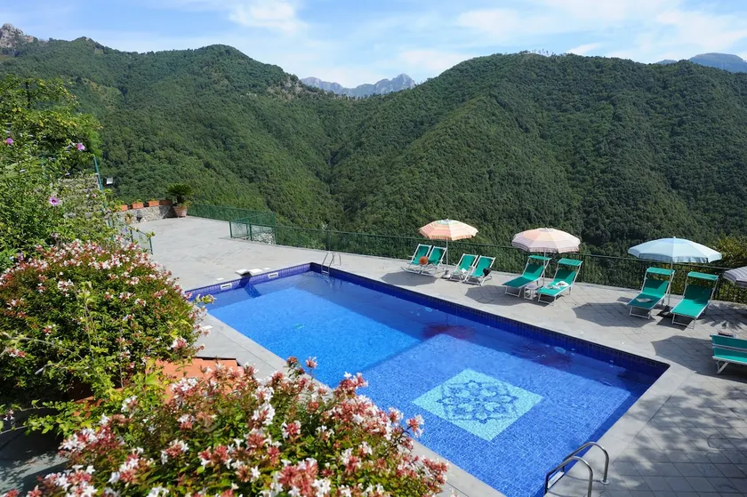Ocean-view villa with private pool in Ravello - Image 1