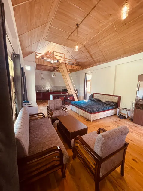 Stargazer Cottage with Attic - Image 1