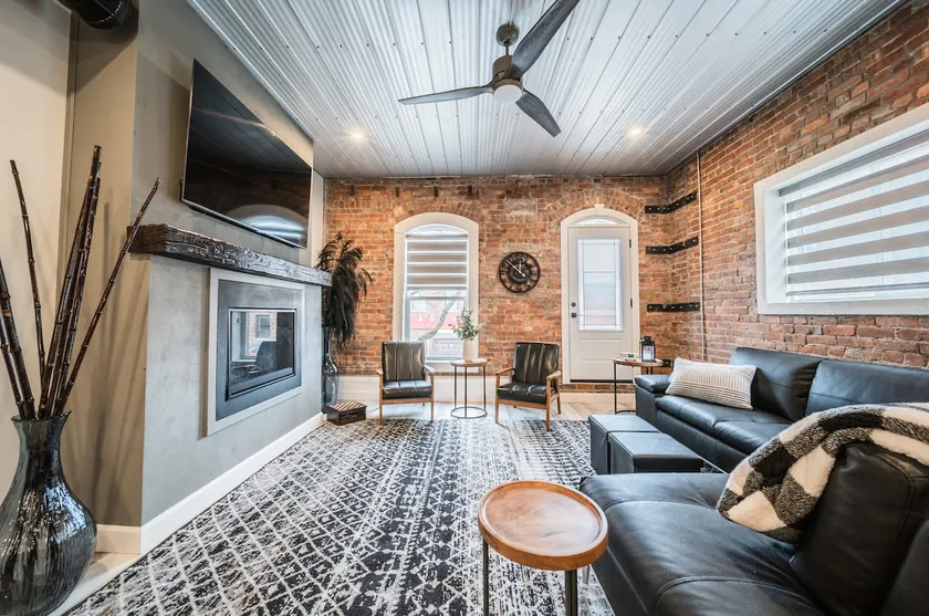 Loft in the heart of the city. - Image 1