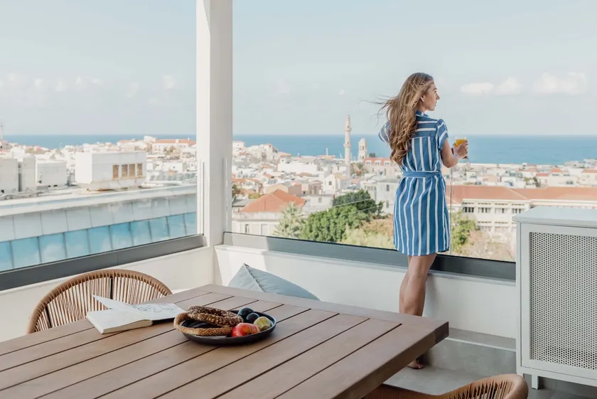 City Moments Penthouse - Urban - Holiways Collection - Image 1