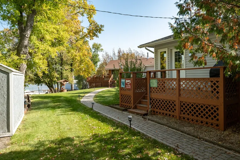 Creek House - Image 1