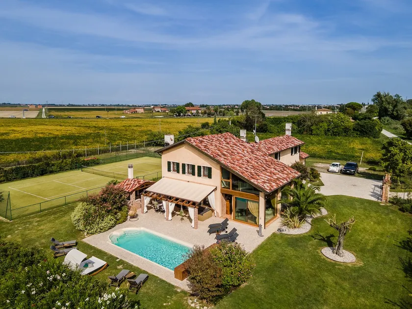 Villa Tania - Image 1