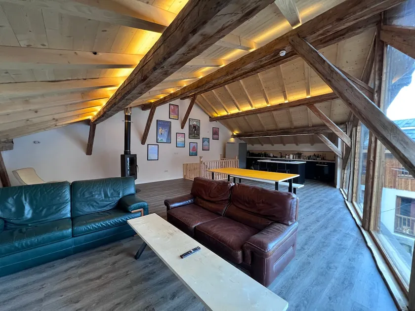 Chalet Des Legendes - Image 1