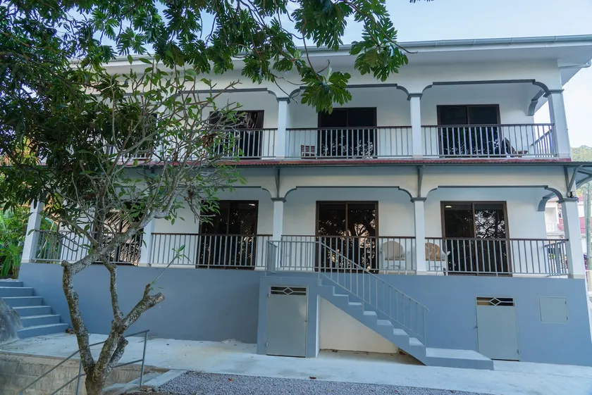 E&E Self Catering - Image 1